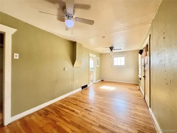$2,295 | 4166 South Lincoln Street, Englewood, CO 80113
