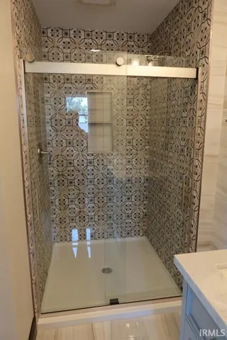 $750,000 | 36 Park Ridge Drive, Mount Vernon, IN 47620