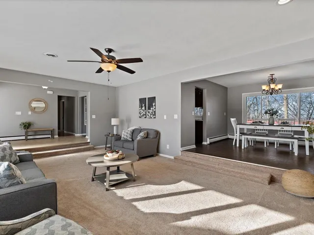 $314,900 | 8210 Ridgewood Road, Rock Island, IL 61201