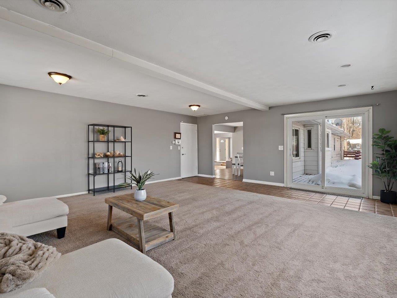 8210 Ridgewood Road Rock Island, IL 61201 - Photo 19 of 60 a living room with furniture and next to a window