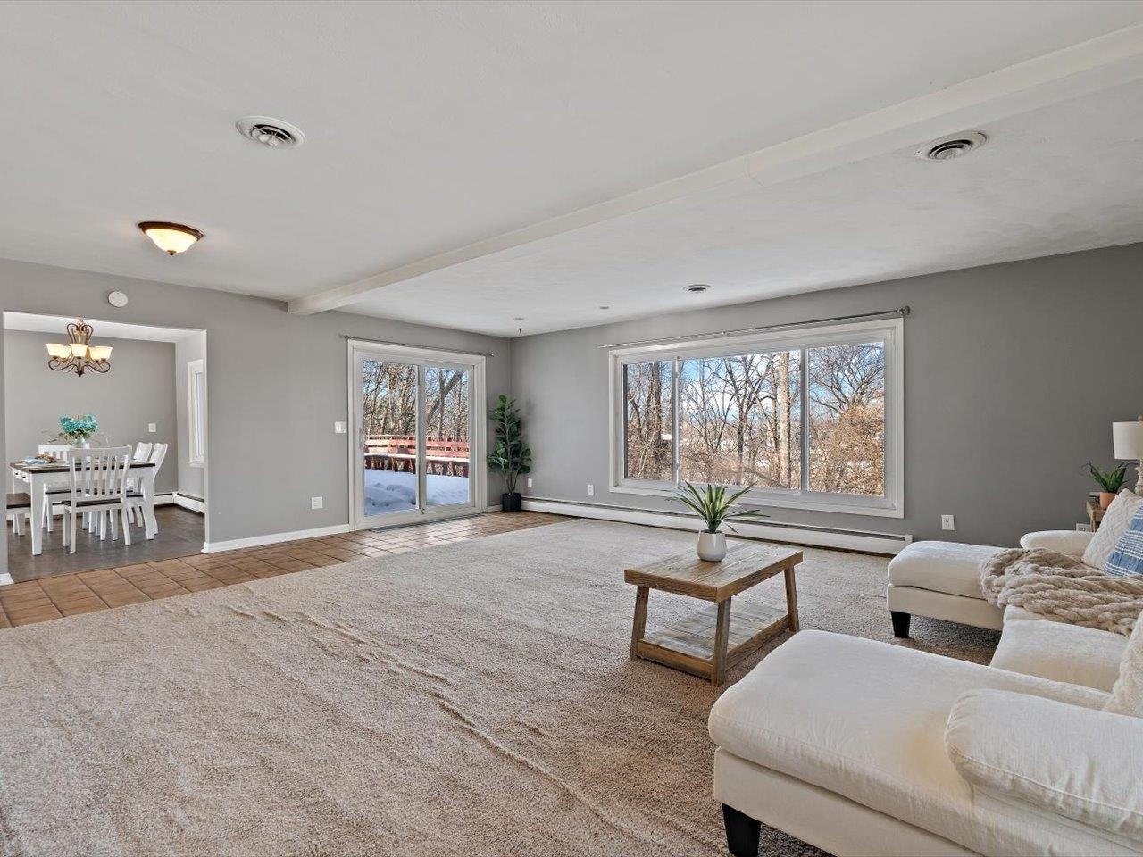 8210 Ridgewood Road Rock Island, IL 61201 - Photo 20 of 60 a living room with furniture and a table