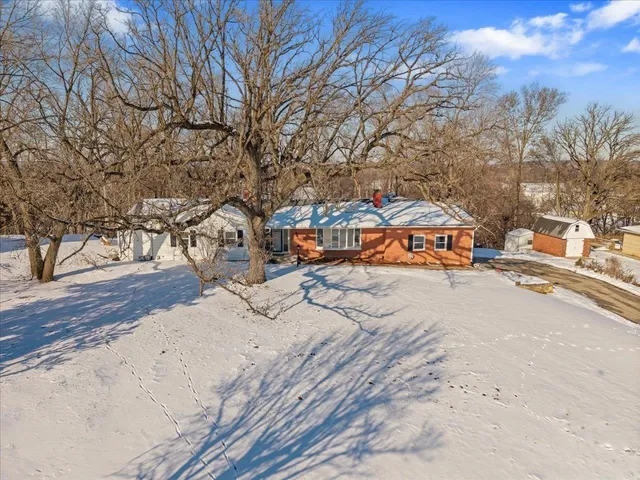 $314,900 | 8210 Ridgewood Road, Rock Island, IL 61201