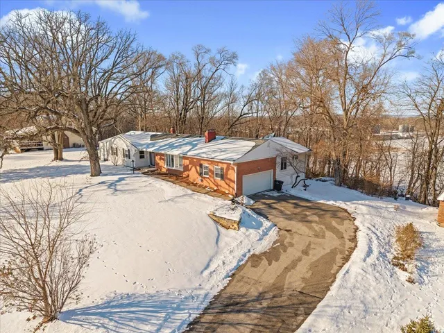 $335,000 | 8210 Ridgewood Road, Rock Island, IL 61201