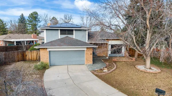 $650,000 | 6868 Vivian Street, Arvada, CO 80004