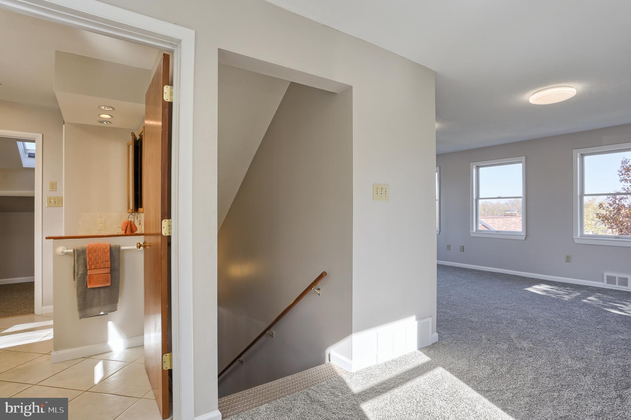 8161 Chambers Hill Road Harrisburg, PA 17111 - Photo 18 of 46 Gallery Image 18