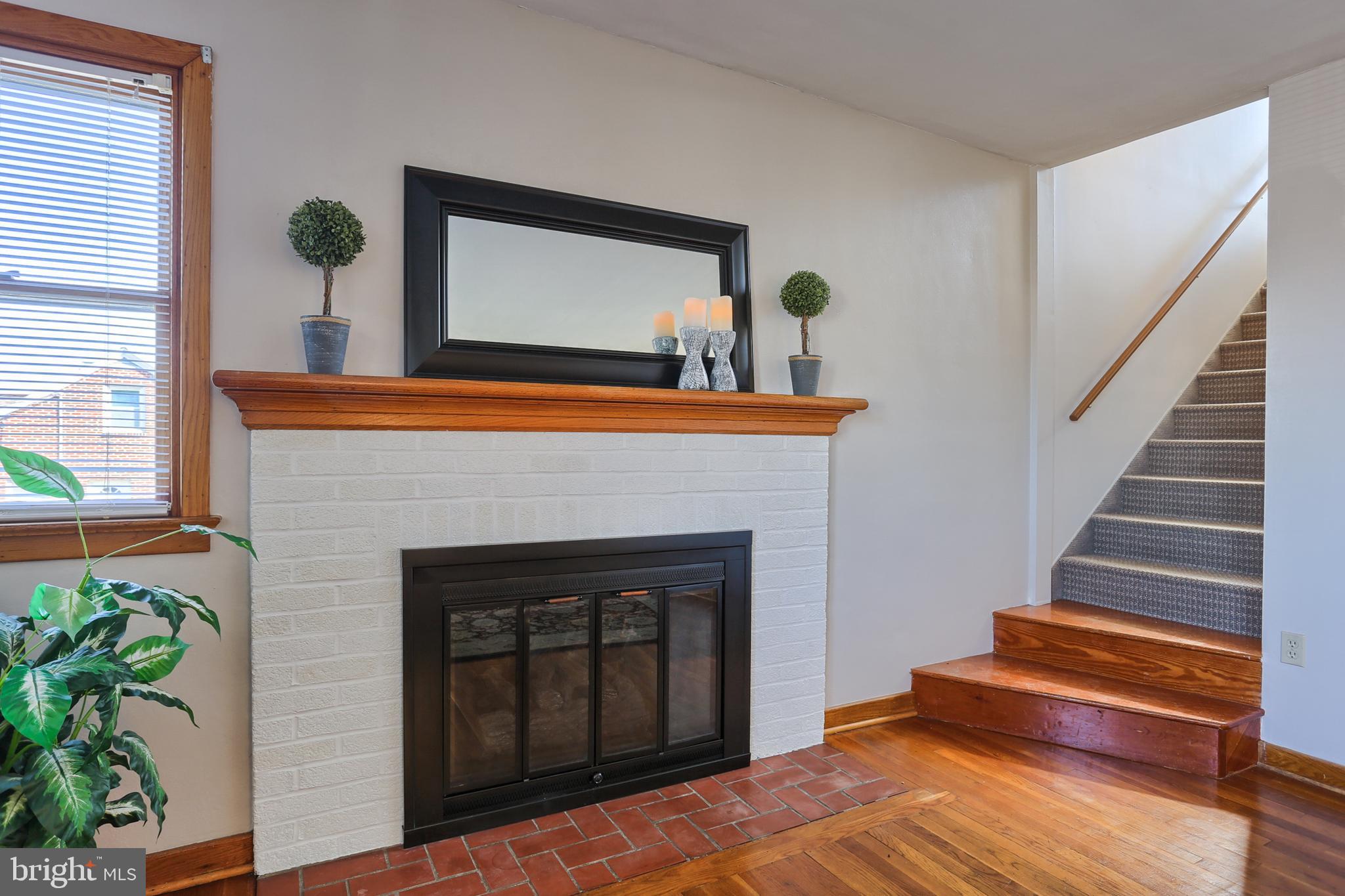 8161 Chambers Hill Road Harrisburg, PA 17111 - Photo 6 of 46 Gallery Image 6