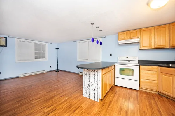 $1,750 | 11 Leonard Road, Unit 11, Boxborough, MA 01719