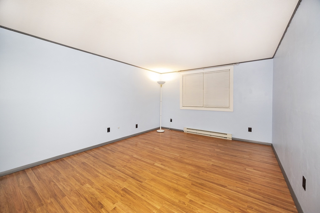 11 Leonard Road, Unit 11 Boxborough, MA 01719 - Photo 8 of 20