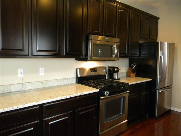 3657 Burnham Road Ann Arbor, MI 48108 - Photo 15 of 41 Kitchen