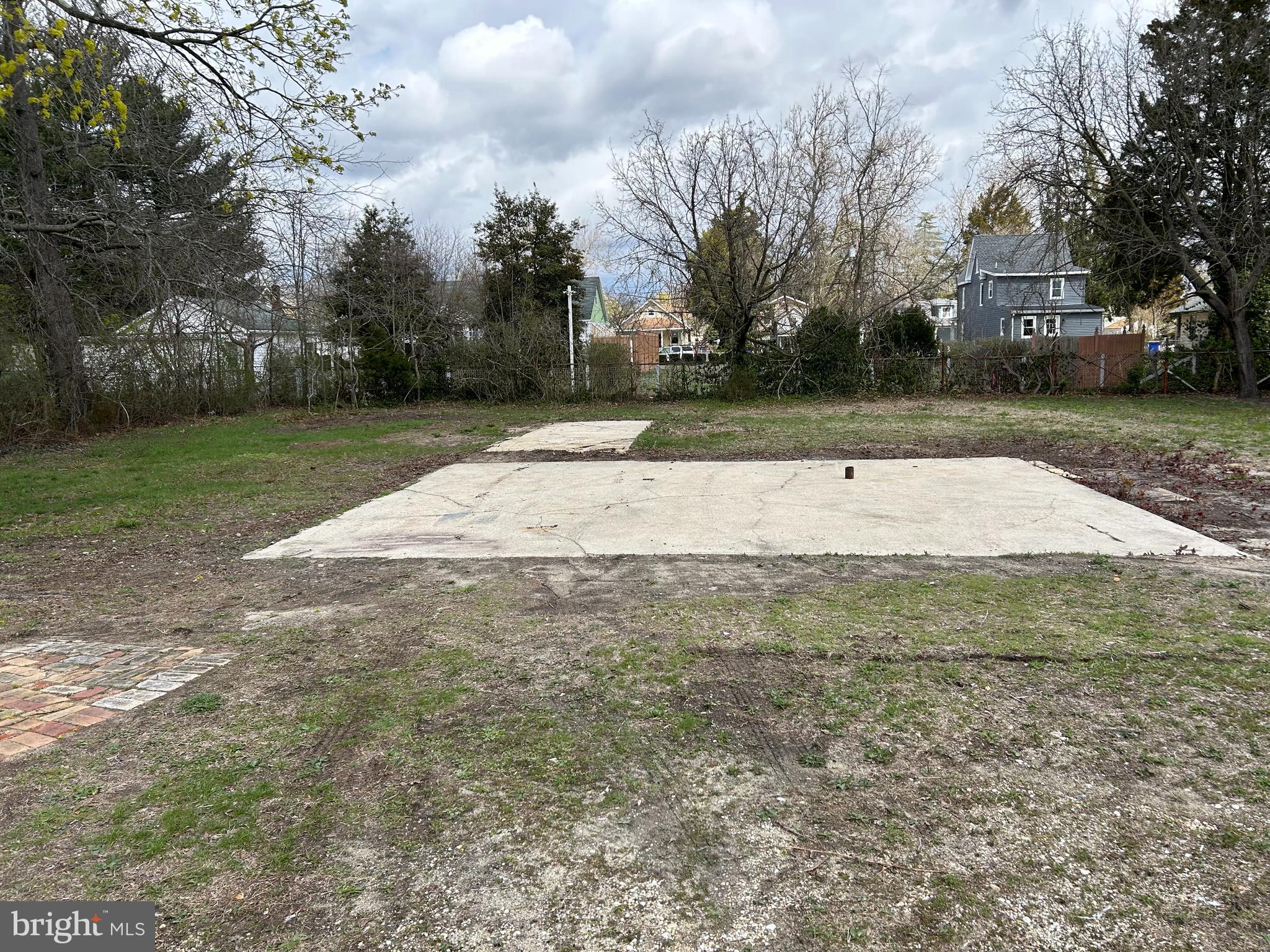 320 Maple Street Millville, NJ 08332 - Photo 7 of 44