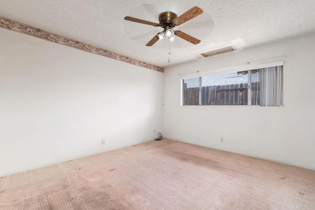 321 Chestnut Lane Escondido, CA 92025 - Photo 21 of 36