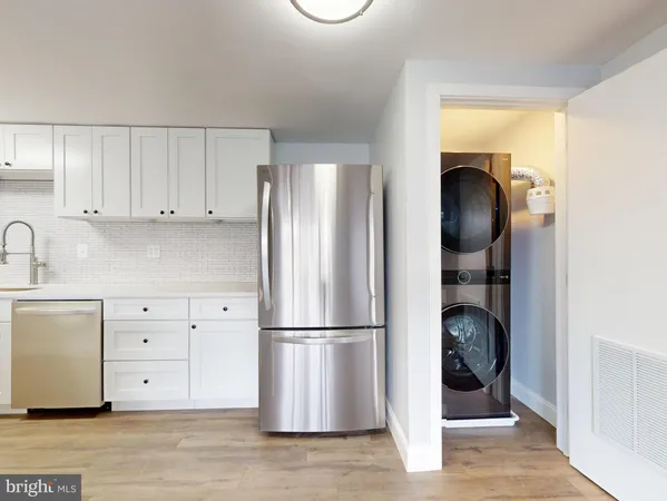 $339,900 | 4600 Duke Street, Unit 431, Alexandria, VA 22304