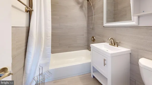 $339,900 | 4600 Duke Street, Unit 431, Alexandria, VA 22304