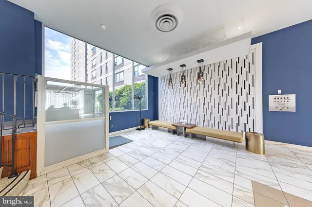 $339,900 | 4600 Duke Street, Unit 431, Alexandria, VA 22304