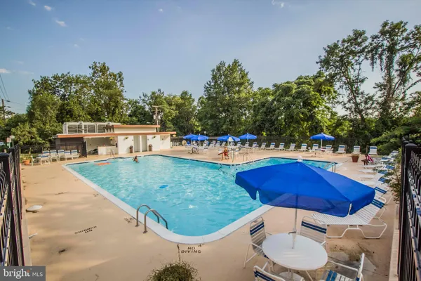 $339,900 | 4600 Duke Street, Unit 431, Alexandria, VA 22304