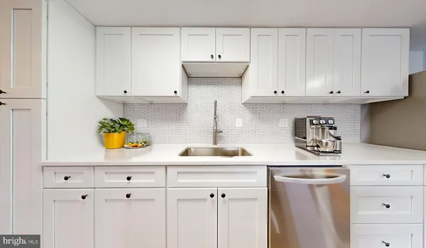 $339,900 | 4600 Duke Street, Unit 431, Alexandria, VA 22304