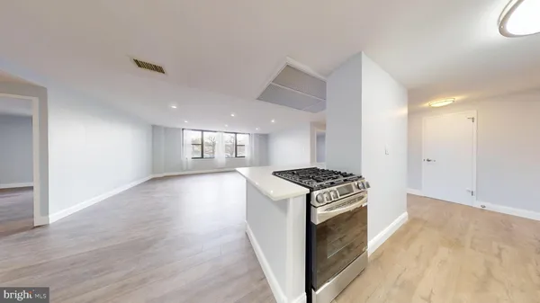 $339,900 | 4600 Duke Street, Unit 431, Alexandria, VA 22304