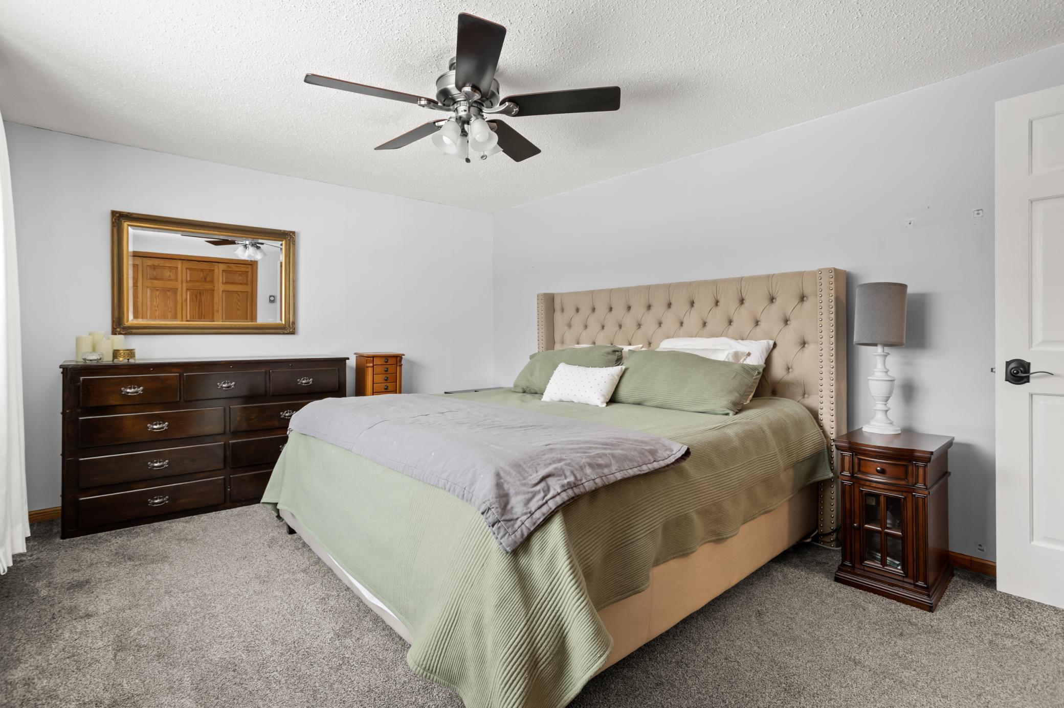 2801 22nd Street South Fargo, ND 58103 - Photo 18 of 36