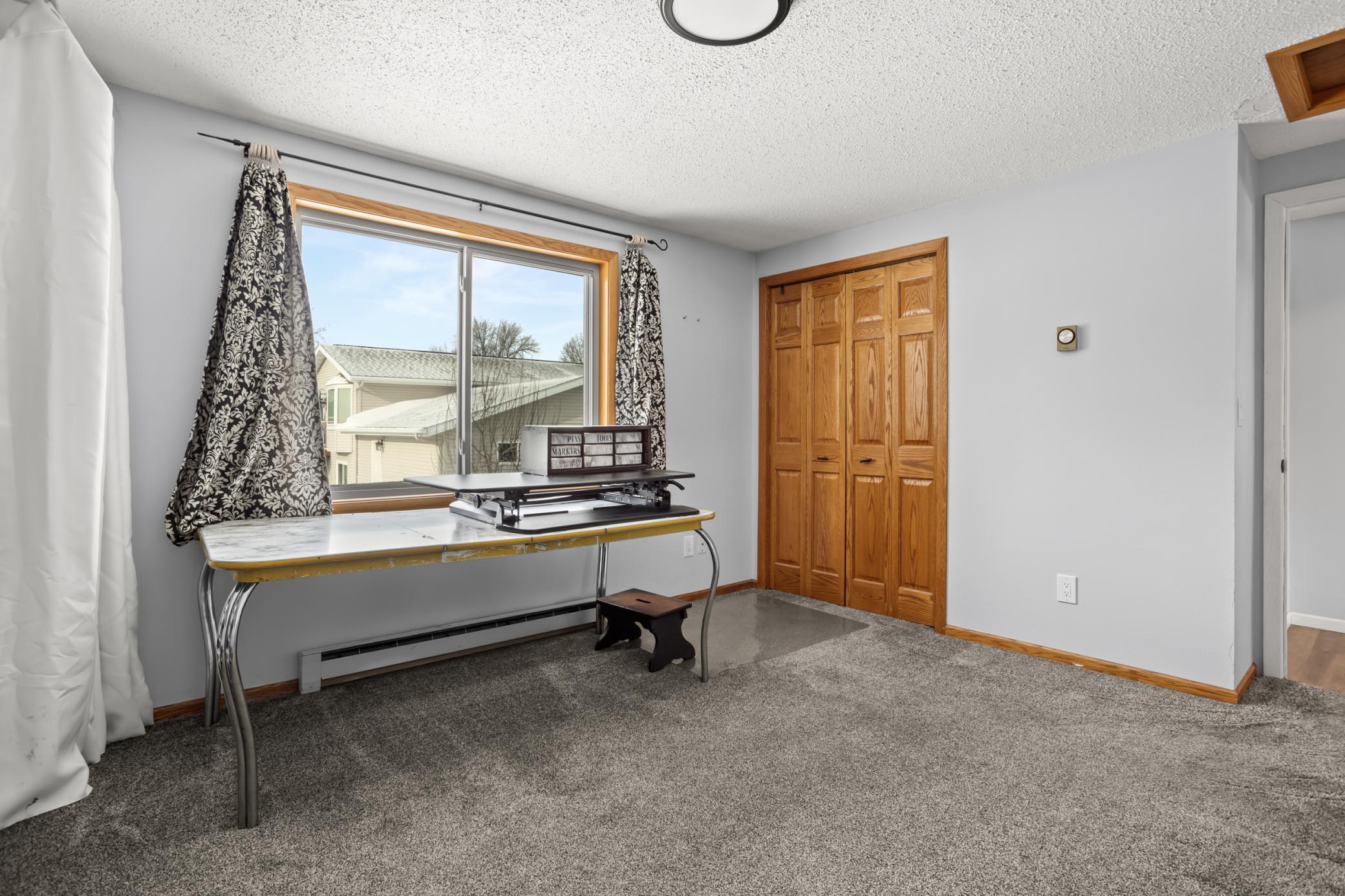 2801 22nd Street South Fargo, ND 58103 - Photo 20 of 36