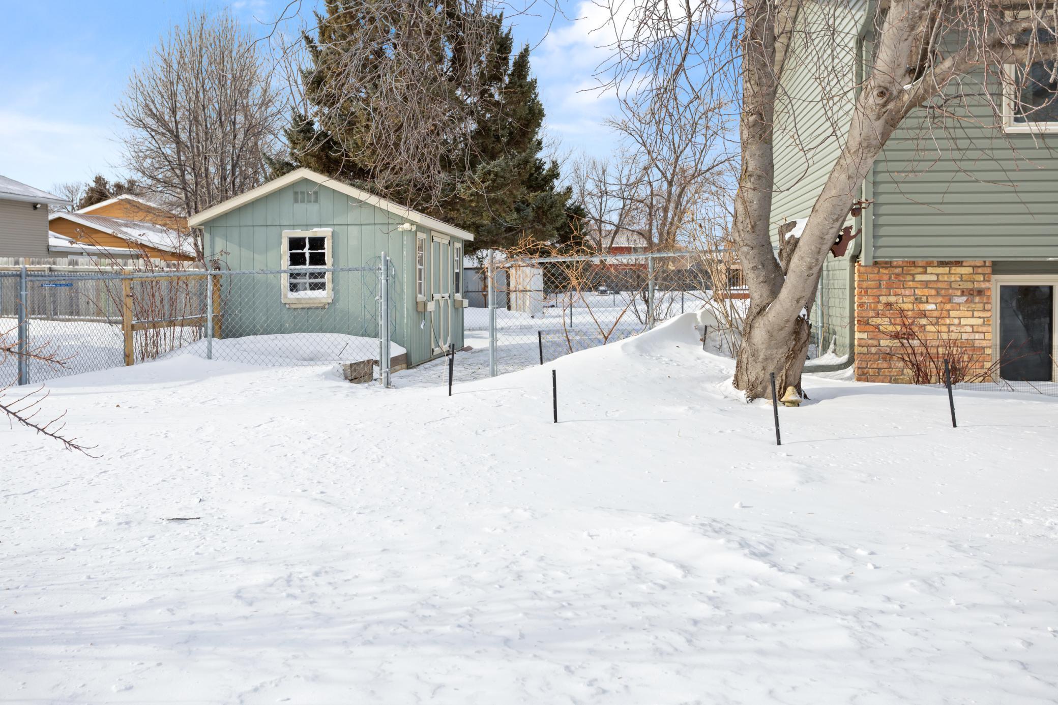 2801 22nd Street South Fargo, ND 58103 - Photo 34 of 36