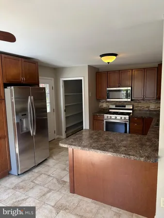 $3,200 | 6020 Hanover Road, Hanover, MD 21076