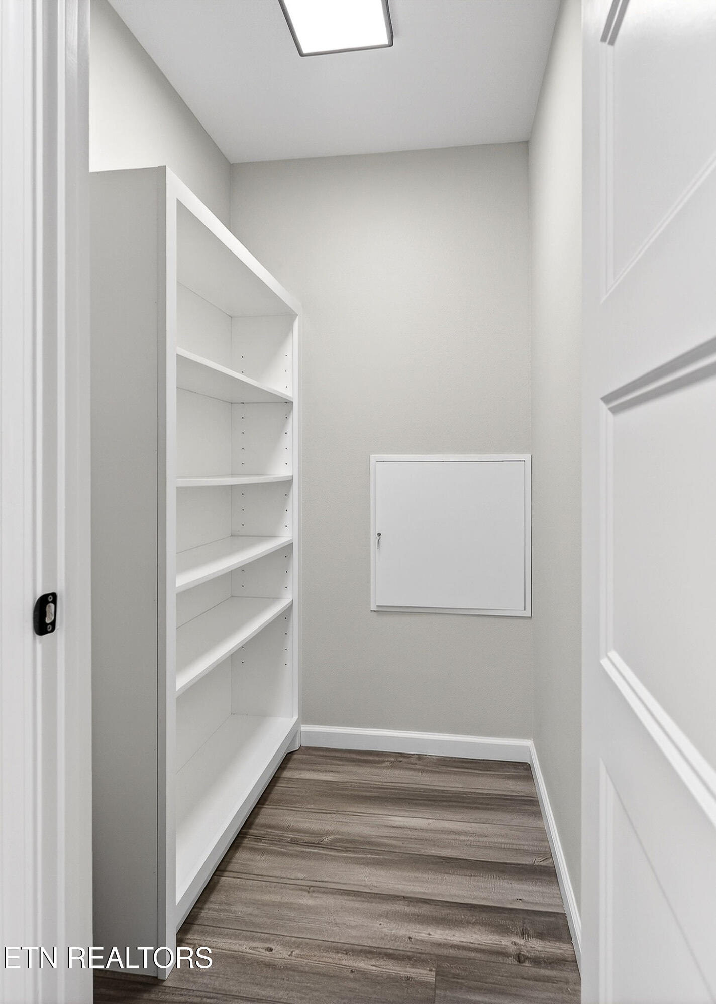 16 Pomeroy Court Crossville, TN 38558 - Photo 20 of 60 035_DSC01963