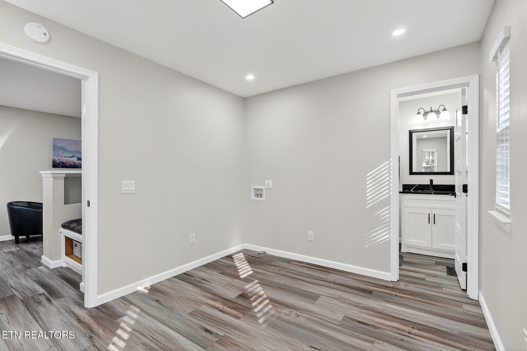 16 Pomeroy Court Crossville, TN 38558 - Photo 21 of 60 049_DSC02028