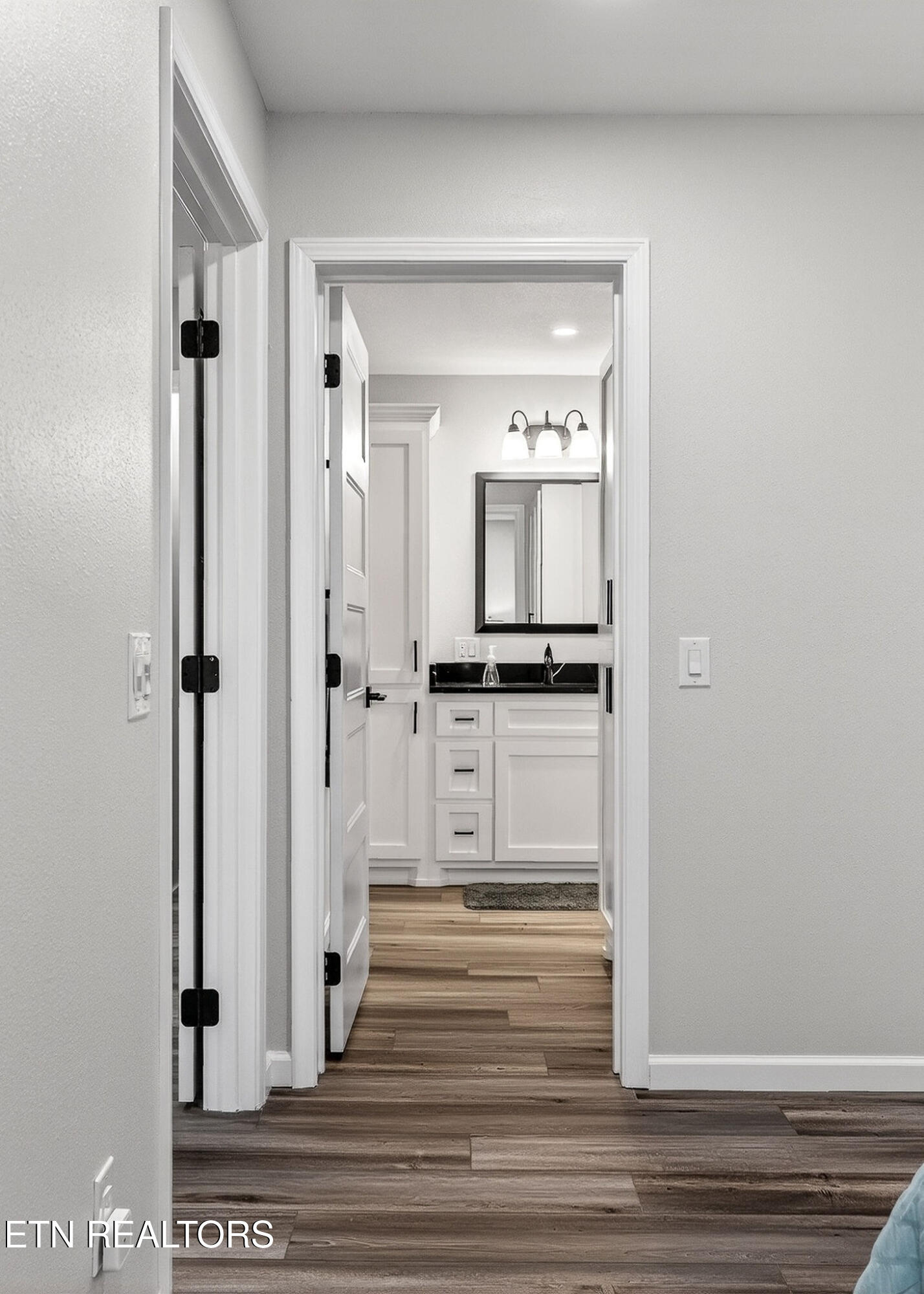 16 Pomeroy Court Crossville, TN 38558 - Photo 24 of 60 040_DSC01982