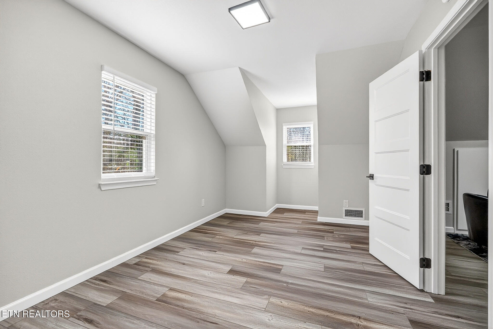 16 Pomeroy Court Crossville, TN 38558 - Photo 33 of 60 053_DSC02048