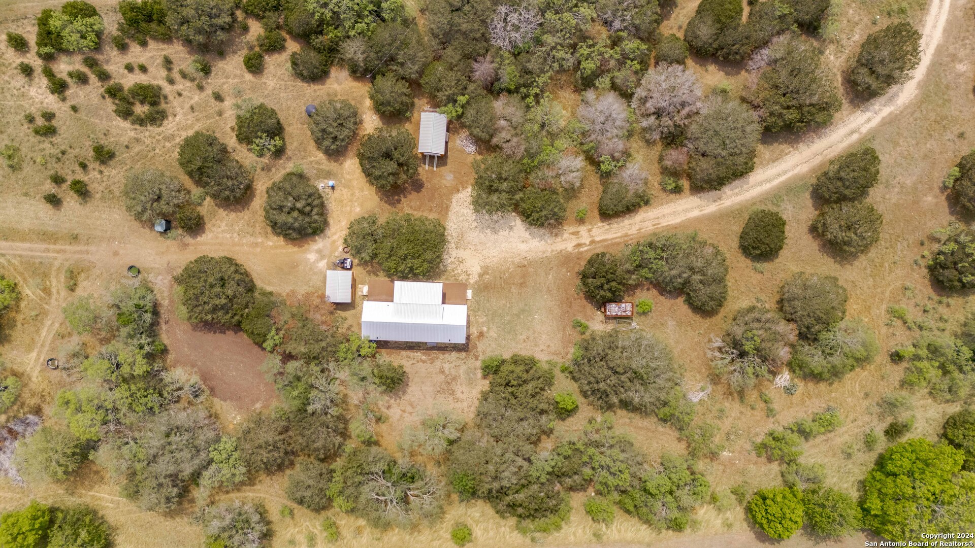 106 Homilius Road Comfort, TX 78013 - Photo 4 of 45