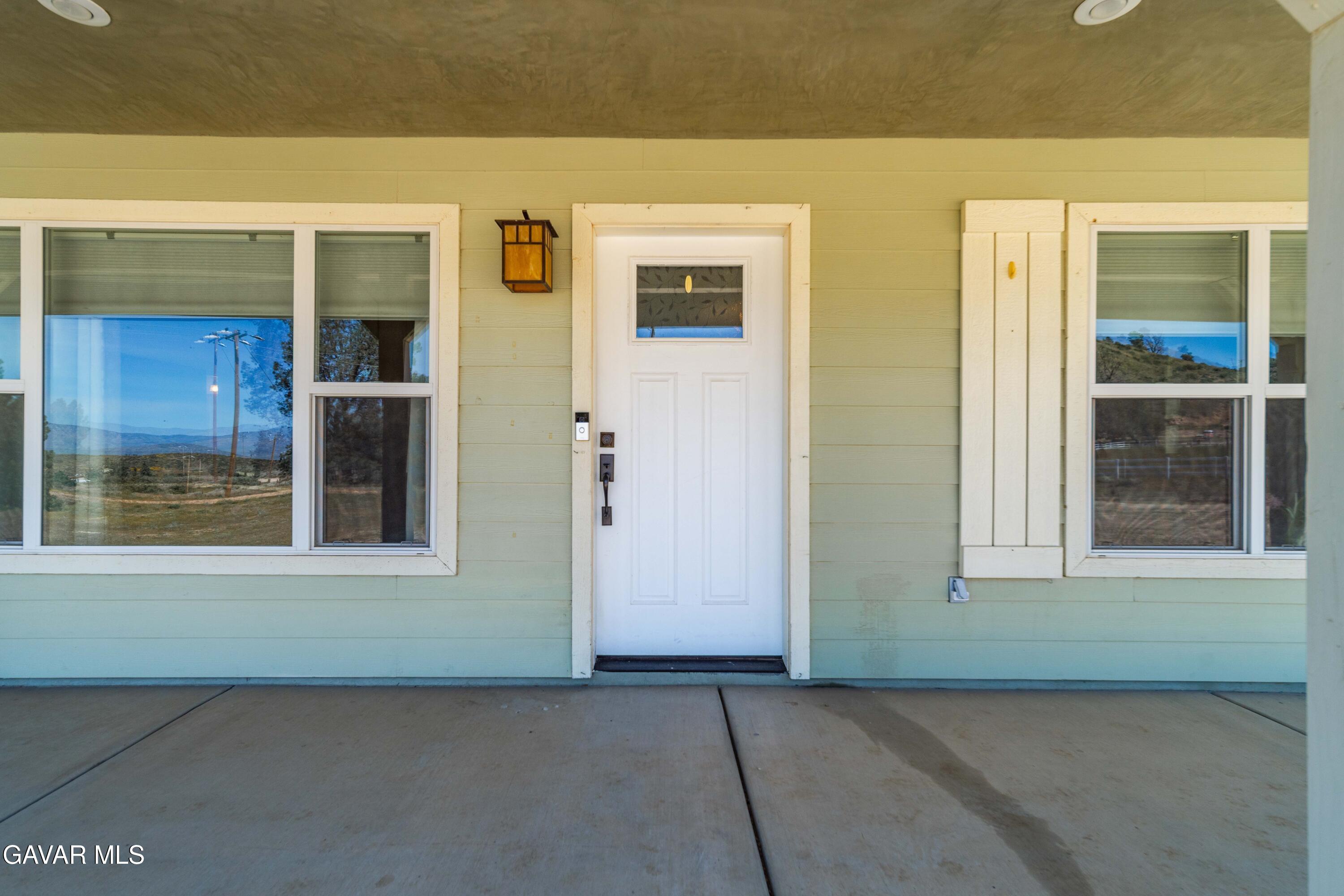 46472 Kings Canyon Road Lancaster, CA 93536 - Photo 4 of 46 Front Door