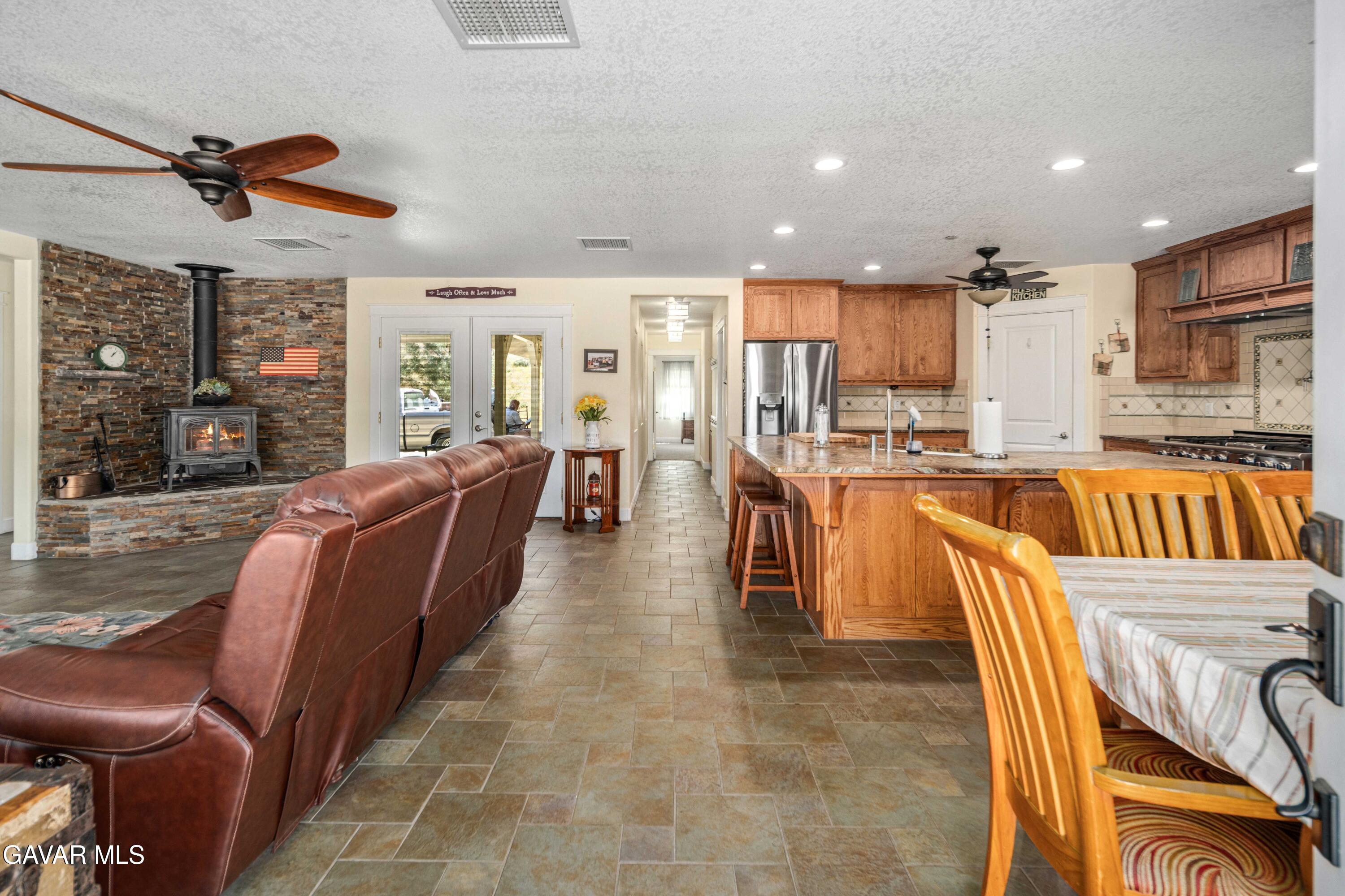 46472 Kings Canyon Road Lancaster, CA 93536 - Photo 5 of 46 Living Dining Kitchen