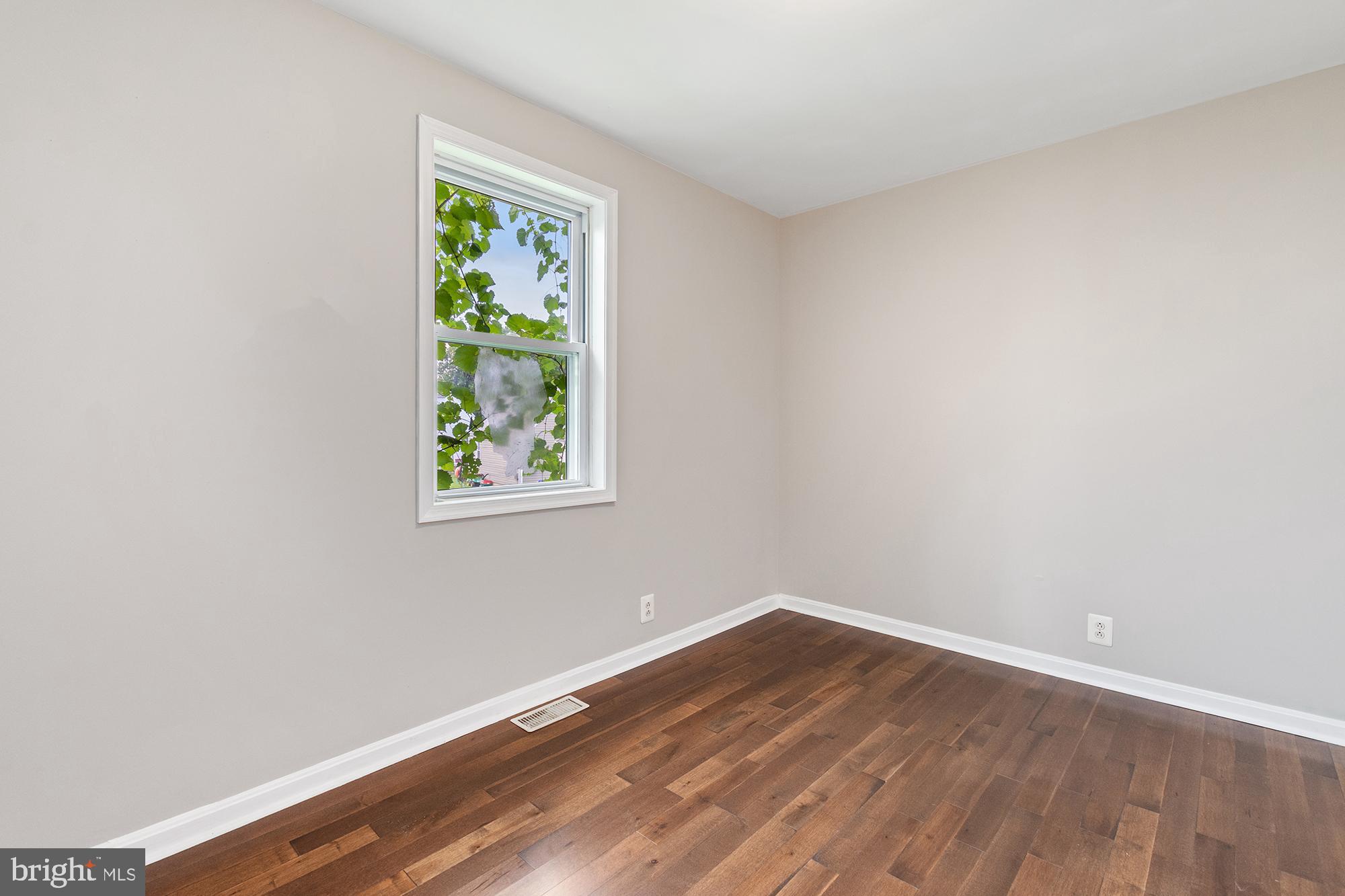 8225 Watersedge Road Dundalk, MD 21222 - Photo 19 of 43 Gallery Image 19