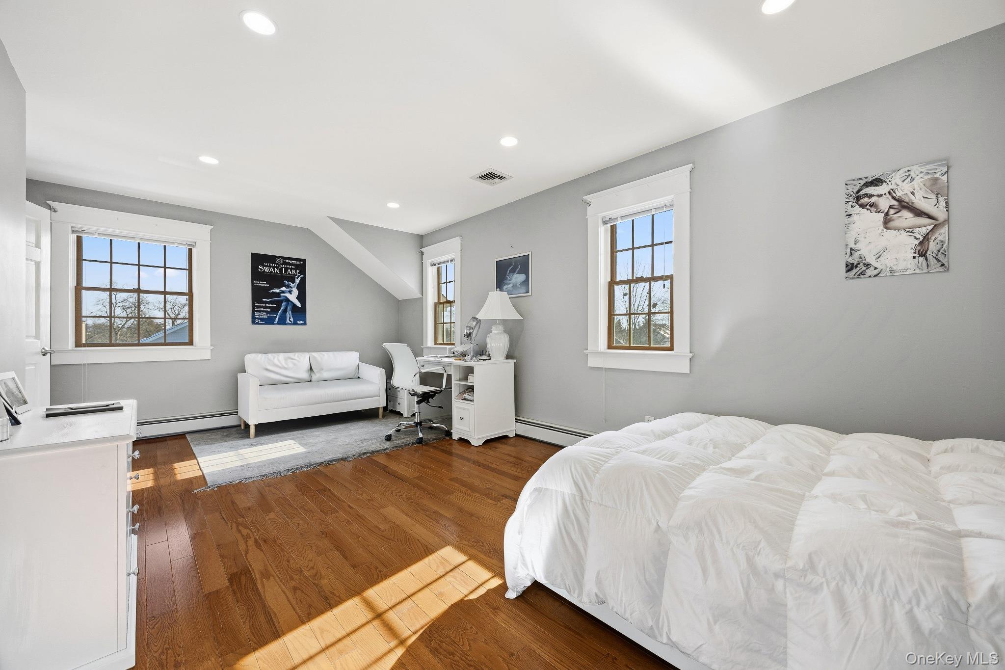 148 Madison Road Scarsdale, NY 10583 - Photo 12 of 24