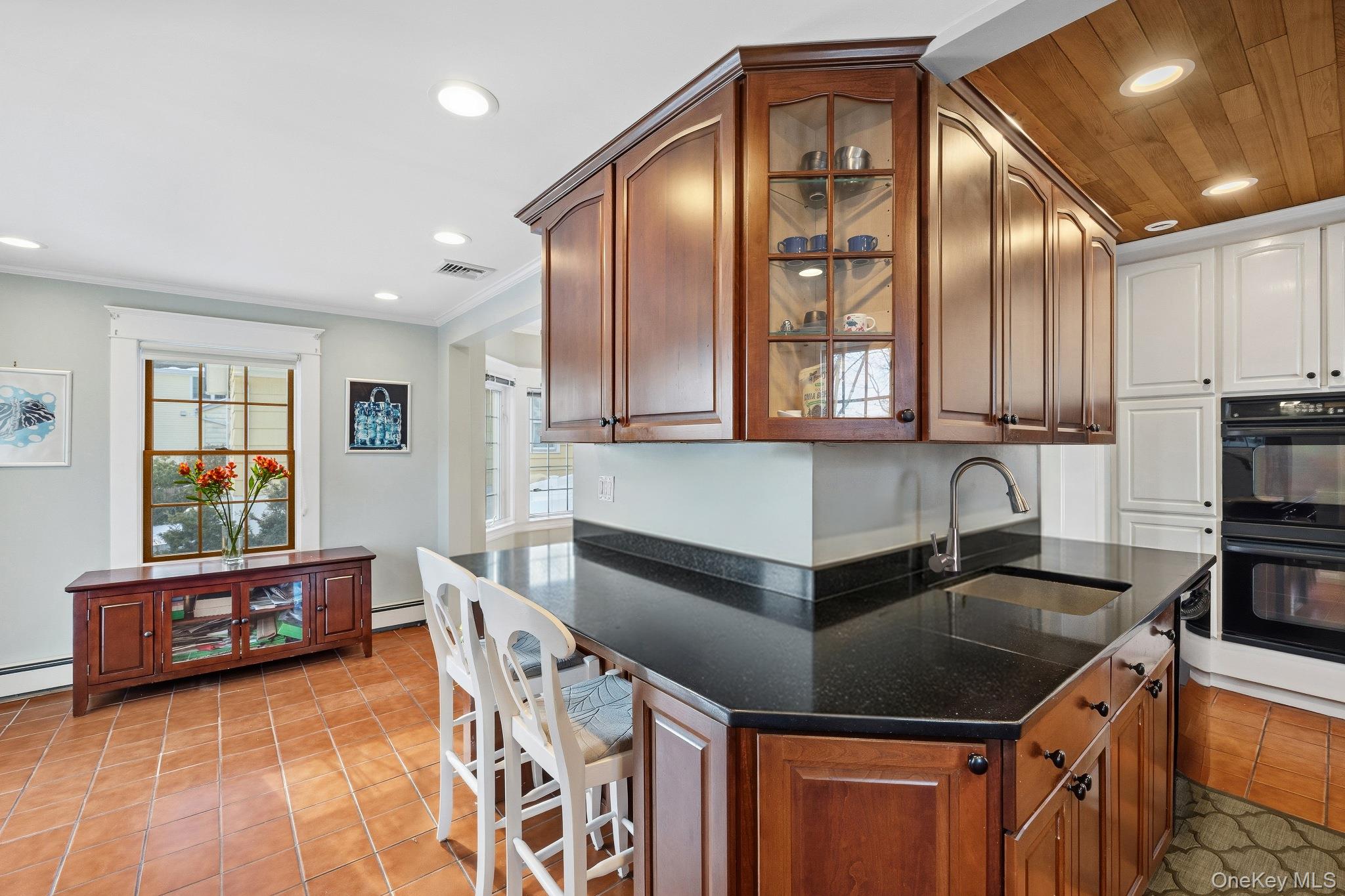 148 Madison Road Scarsdale, NY 10583 - Photo 10 of 24