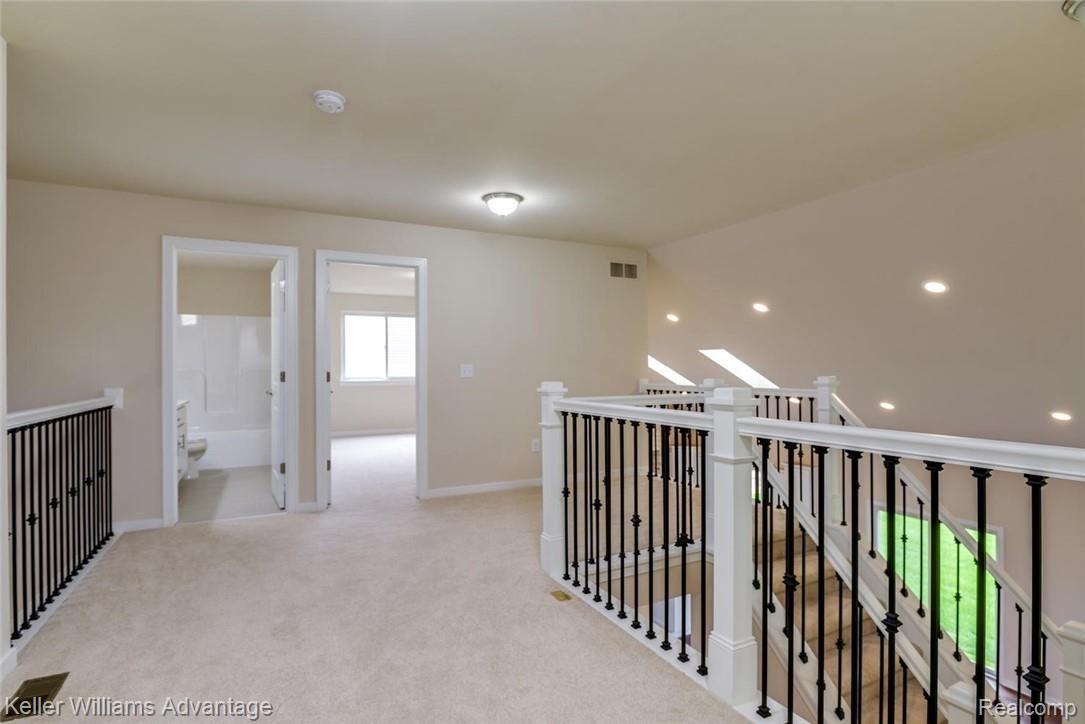 50438 Proctor Road Canton, MI 48188 - Photo 21 of 26 Upper Level Landing Area