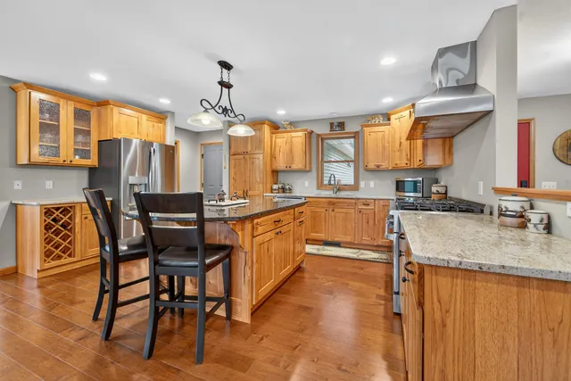 $775,000 | W2330 Otter Ponds Court, Keshena, WI 54135