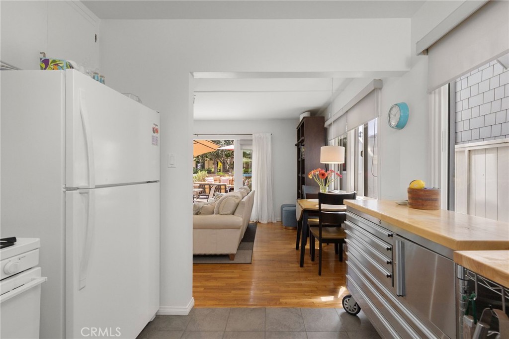 69 18th Street Hermosa Beach, CA 90254 - Photo 15 of 20