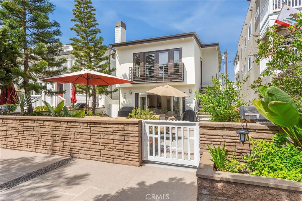 69 18th Street Hermosa Beach, CA 90254 - Photo 18 of 20