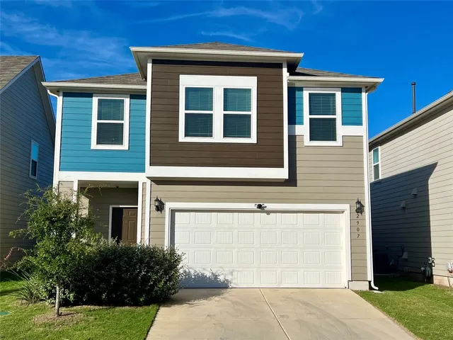 $2,300 | 2907 Salvidar Bend, Unit 125, Austin, TX 78728