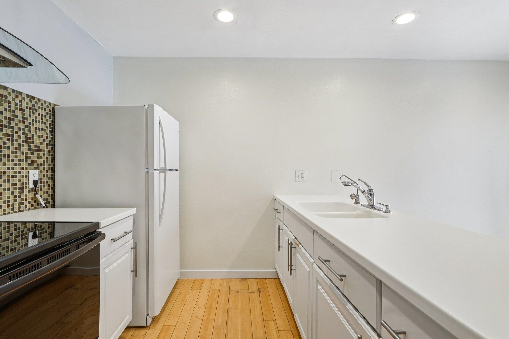 406 East Bluff, Unit 406 Madison, WI 53704 - Photo 6 of 21