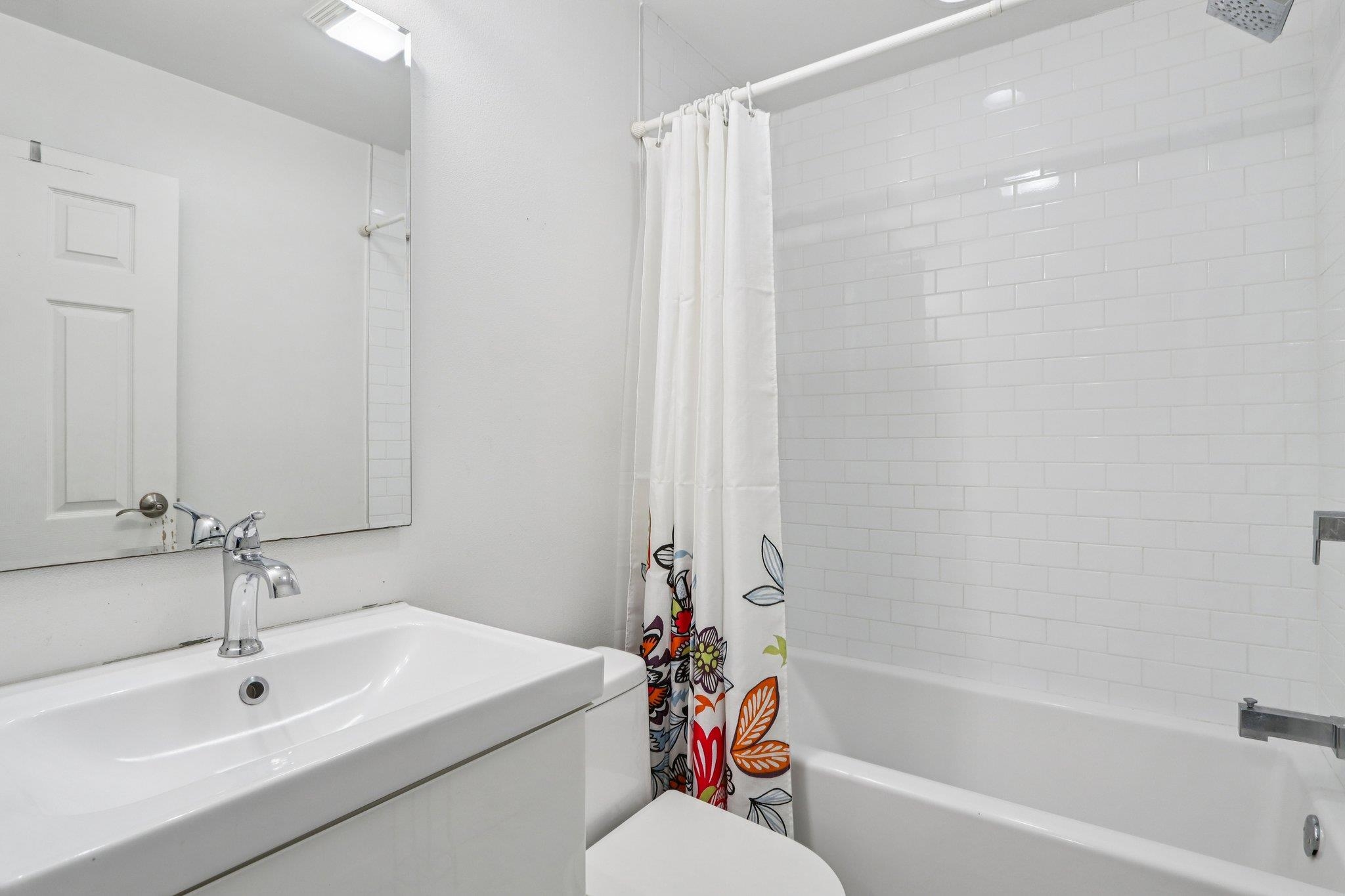 406 East Bluff, Unit 406 Madison, WI 53704 - Photo 10 of 21