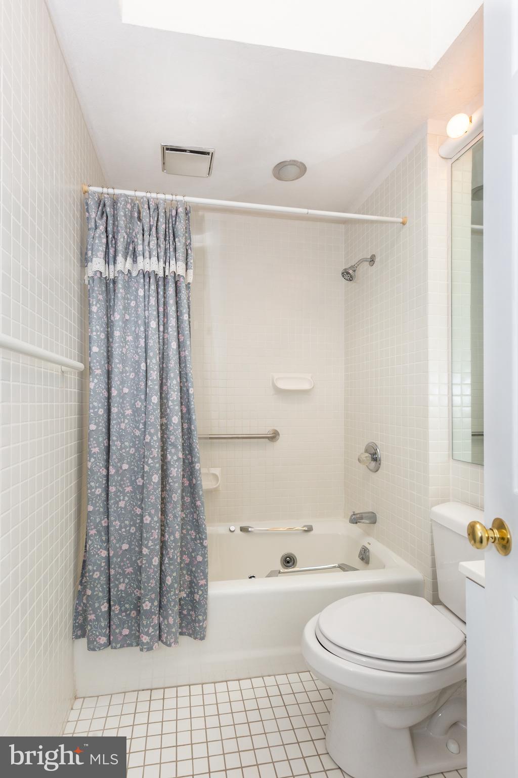 207 Locknell Road Lutherville-Timonium, MD 21093 - Photo 16 of 54 Gallery Image 16