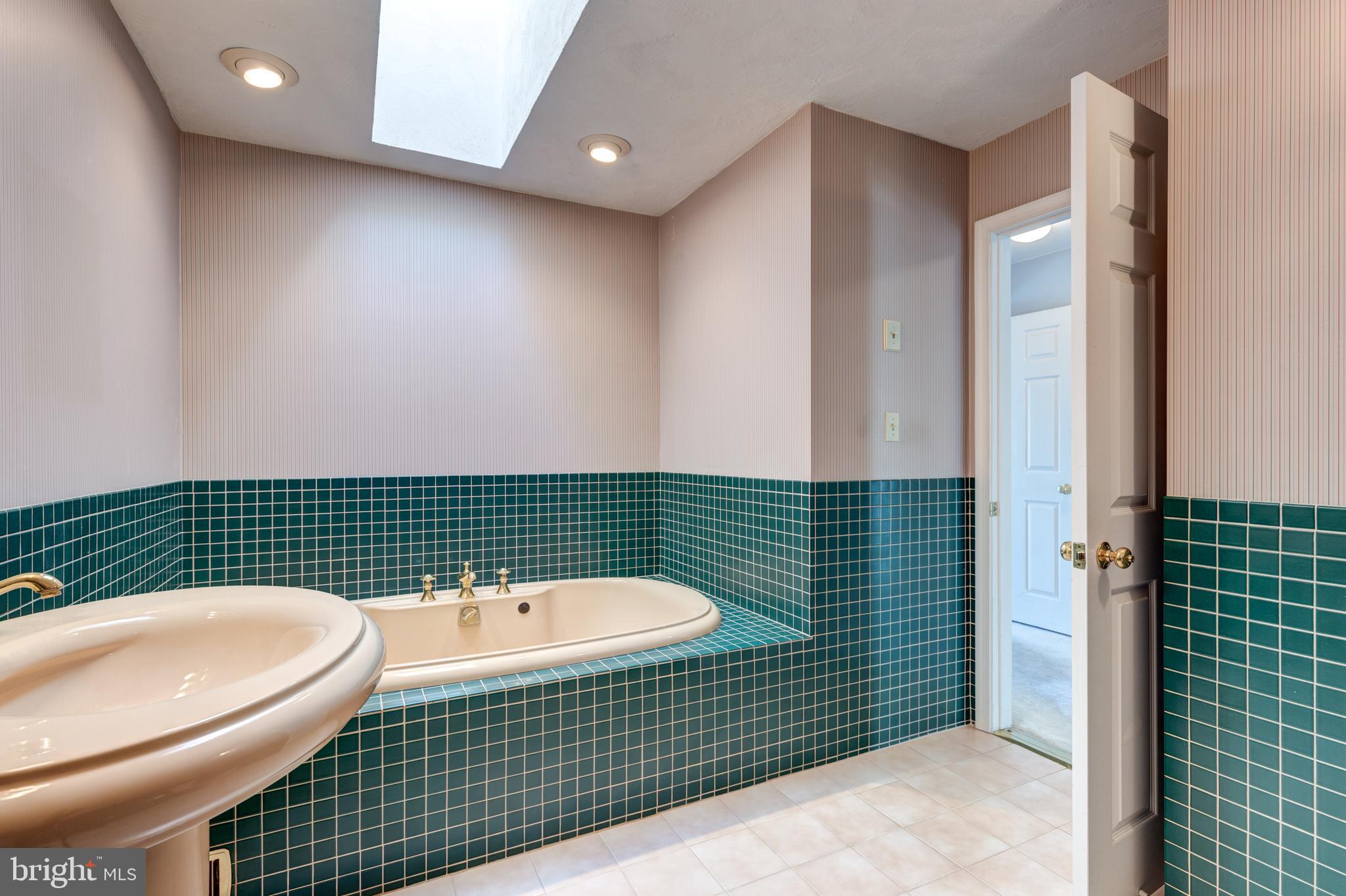 207 Locknell Road Lutherville-Timonium, MD 21093 - Photo 24 of 54 Gallery Image 24