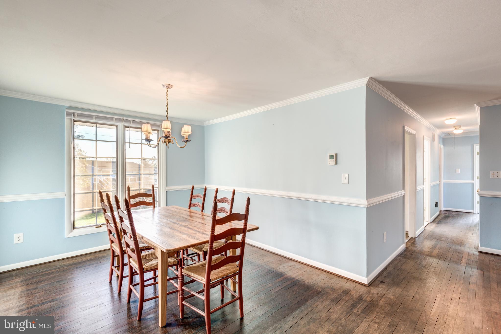 207 Locknell Road Lutherville-Timonium, MD 21093 - Photo 8 of 54 Gallery Image 8