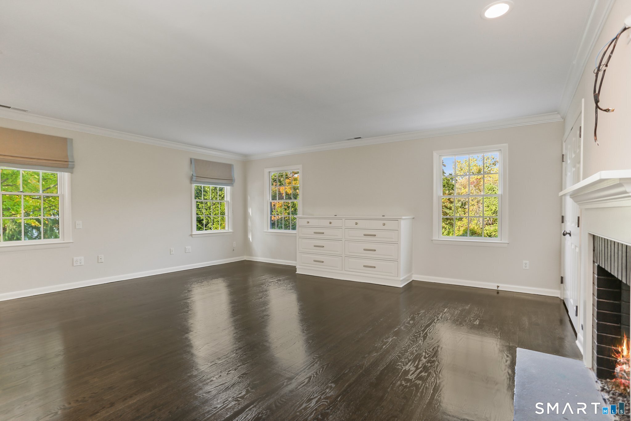 890 Silvermine Road New Canaan, CT 06840 - Photo 12 of 30 Spacious primary suite