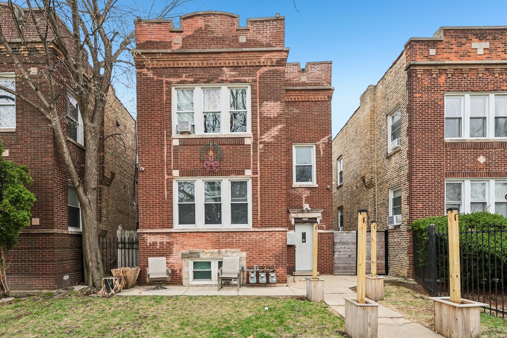 1653 North Mason Avenue Chicago, IL 60639 - Photo 1 of 44