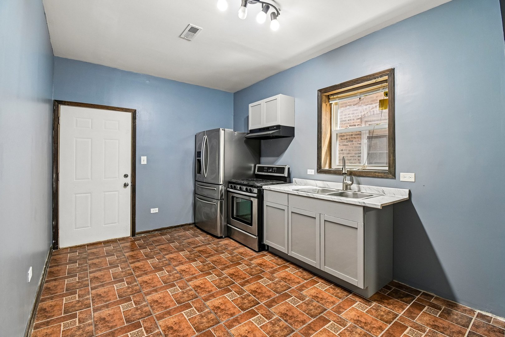 1653 North Mason Avenue Chicago, IL 60639 - Photo 6 of 44