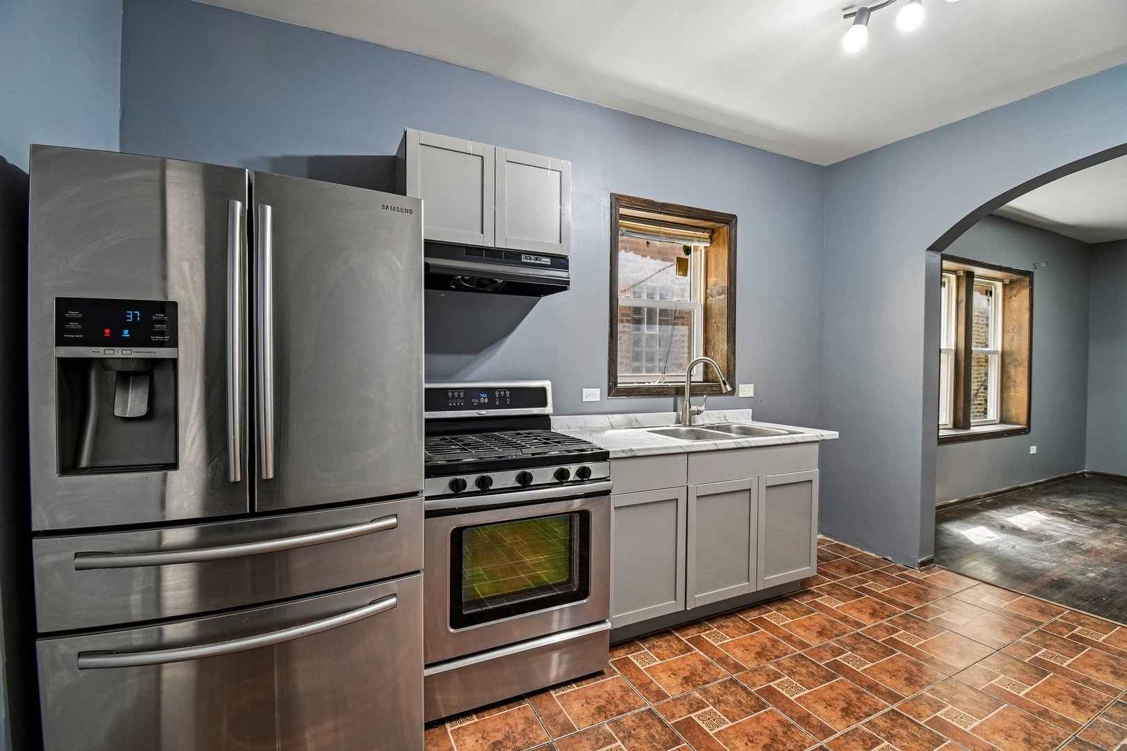 1653 North Mason Avenue Chicago, IL 60639 - Photo 7 of 44