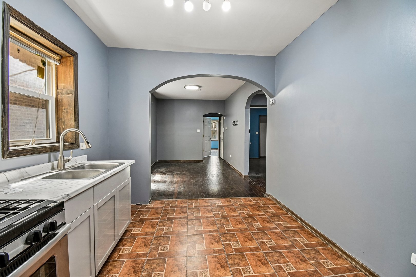 1653 North Mason Avenue Chicago, IL 60639 - Photo 8 of 44